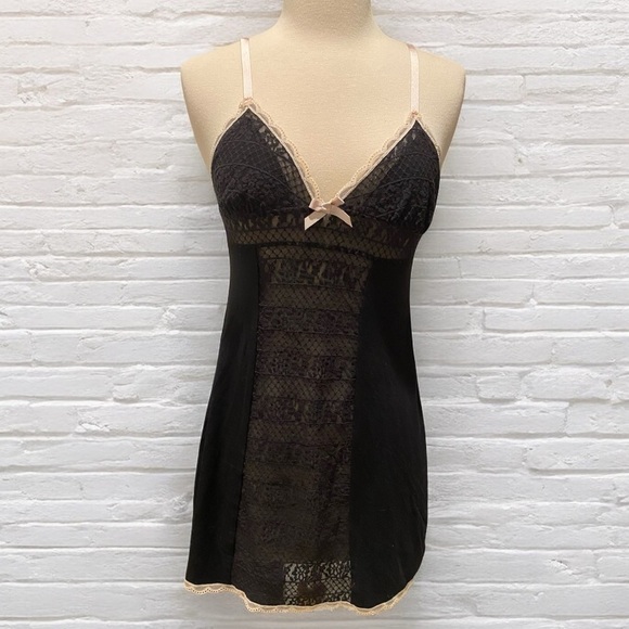 Elegant Black Lace Slip Dress - Picture 1 of 6